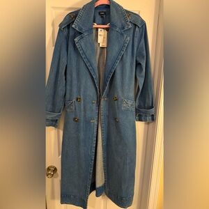 Stylish Express medium wash denim doubled breasted trench coat
Size small